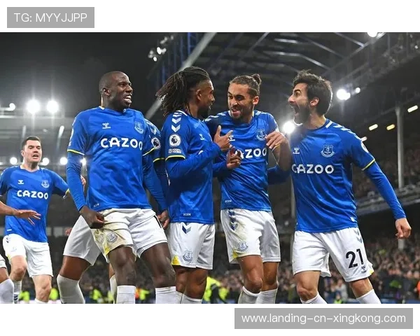 埃弗顿与富勒姆对决前瞻:球队状态、伤病更新及战术解析 埃弗顿与富勒姆对决前瞻:球队状态、伤病更新及战术解析