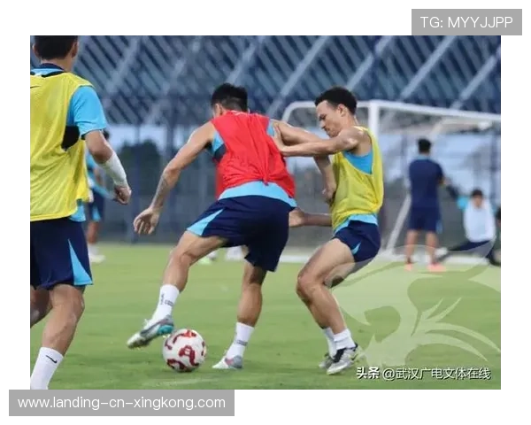 三镇提前二轮保级成功,客战青岛海牛,邓卓翔会不会替补阵容出战 三镇提前二轮保级成功,客战青岛海牛,邓卓翔会不会替补阵容出战