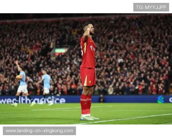 利物浦锁定目标:瞄准拜仁双星补强锋线与后防 利物浦锁定目标:瞄准拜仁双星补强锋线与后防