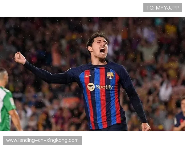 提升足球场上的“眼睛”——巴萨克里斯滕森位置感训练让你更敏锐